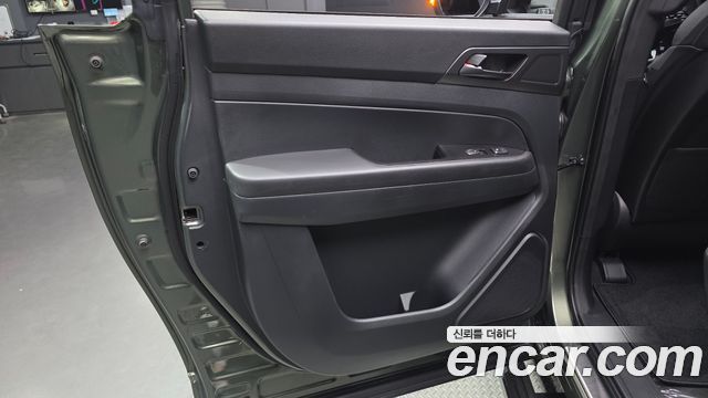 KG Mobility (SsangYong) Rexton Sports Diesel 2.2 4WD Prestige 2023 — фото 25