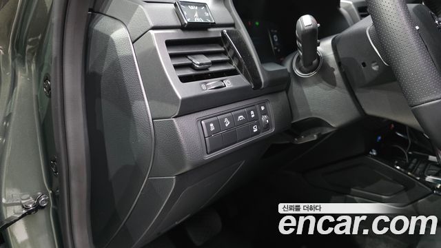 KG Mobility (SsangYong) Rexton Sports Diesel 2.2 4WD Prestige 2023 — фото 27