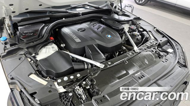 BMW 5 Series (G60) 520i Special Edition 2024 — фото 6