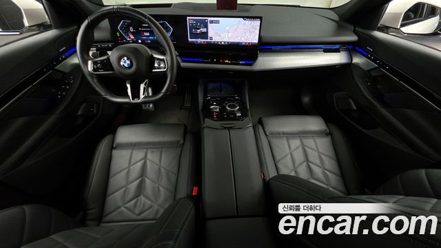 BMW 5 Series (G60) 520i Special Edition 2024 — фото 7