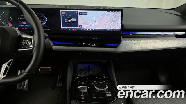 BMW 5 Series (G60) 520i Special Edition 2024 — фото 13