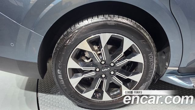 Kia Carnival (IV) Gasoline 9-Seater Noblesse 2023 — фото 5