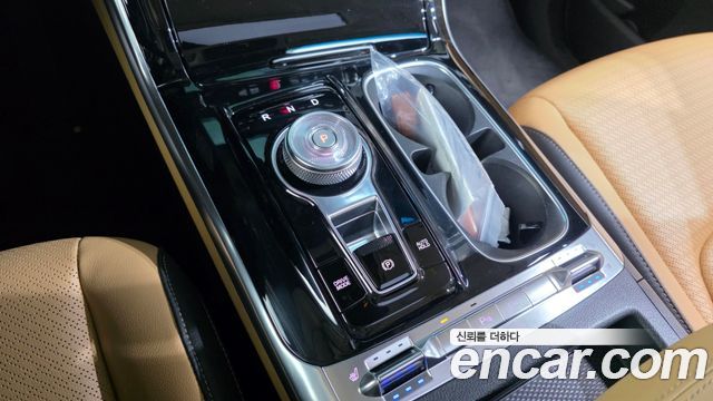 Kia Carnival (IV) Gasoline 9-Seater Noblesse 2023 — фото 9