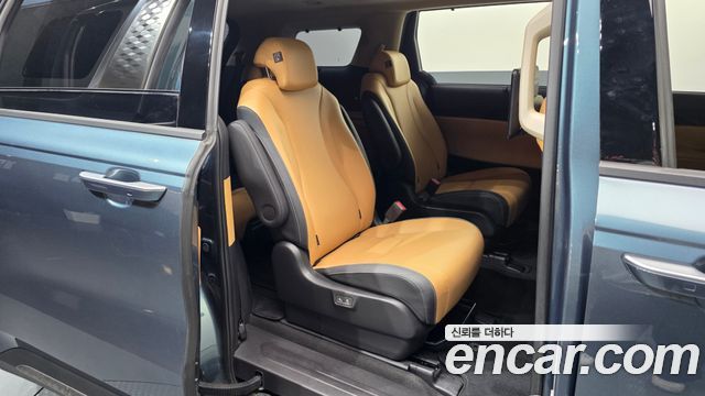 Kia Carnival (IV) Gasoline 9-Seater Noblesse 2023 — фото 12