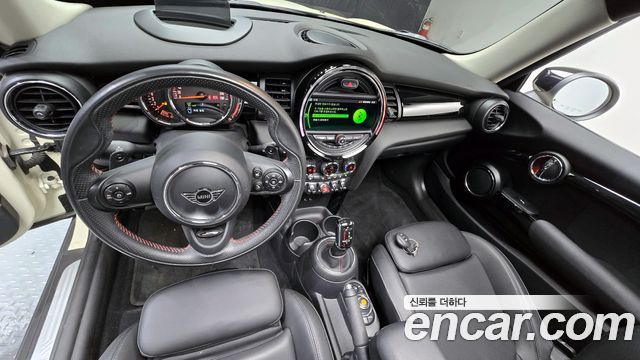 MINI Cooper S HIGH 3rd 2020 — фото 7