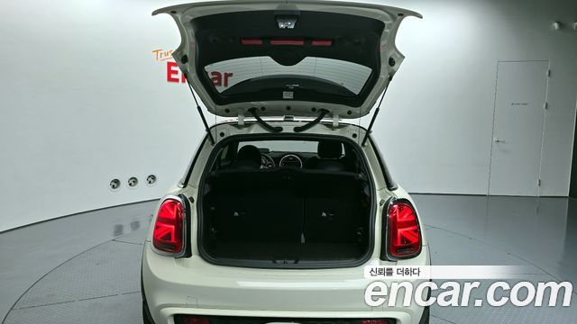MINI Cooper S HIGH 3rd 2020 — фото 11