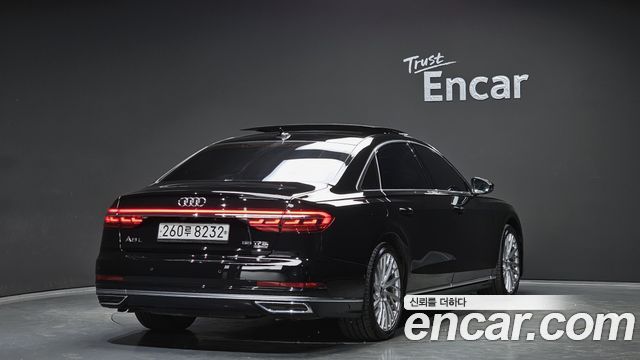 Audi A8 (D5) 55 TFSI Quattro LWB 2020 — фото 2