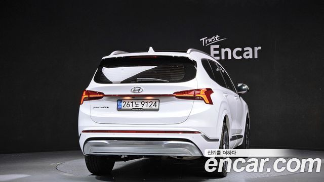 Hyundai Santa Fe Diesel 2.2 2WD Calligraphy 2021 — фото 4
