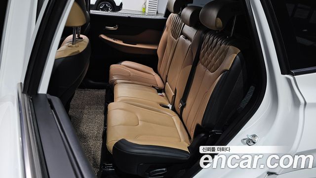 Hyundai Santa Fe Diesel 2.2 2WD Calligraphy 2021 — фото 11