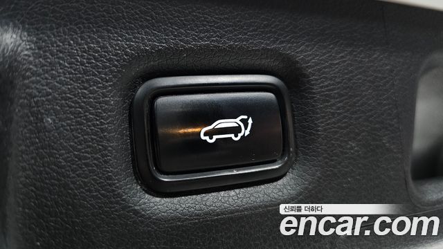 Hyundai Santa Fe Diesel 2.2 2WD Calligraphy 2021 — фото 16