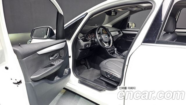 BMW 2 Series Active Tourer (F45) Joy 2016 — фото 10
