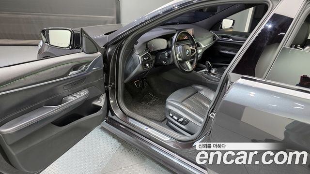 BMW 6 Series GT (G32) 630i xDrive M Sport 2020 — фото 10