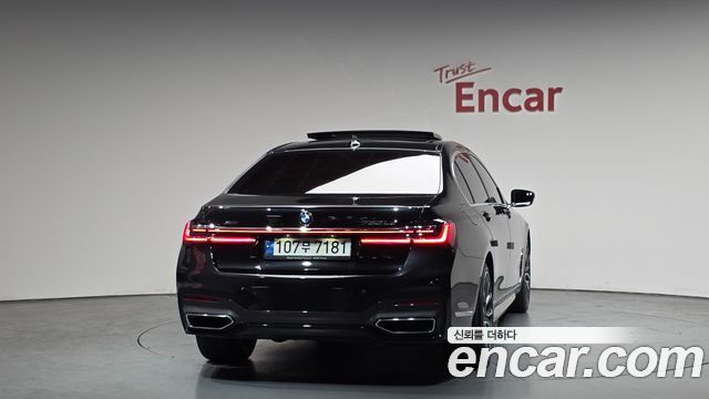 BMW 7 Series (G11) 730Ld xDrive M Sport 2022 — фото 4