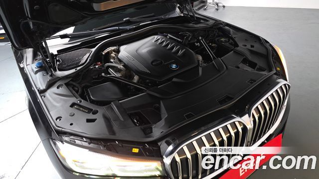 BMW 7 Series (G11) 730Ld xDrive M Sport 2022 — фото 6