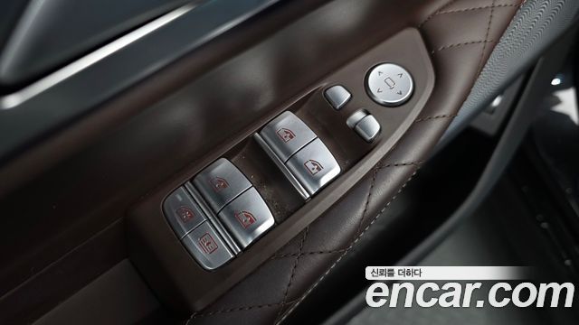 BMW 7 Series (G11) 730Ld xDrive M Sport 2022 — фото 30