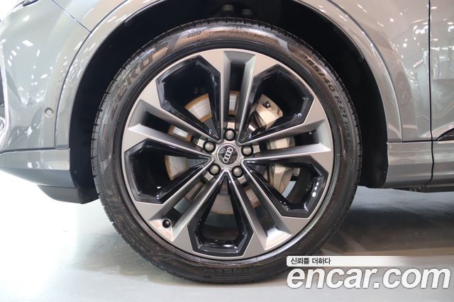 Audi Q7 (4M) 55 TFSI Quattro Premium 2025 — фото 5
