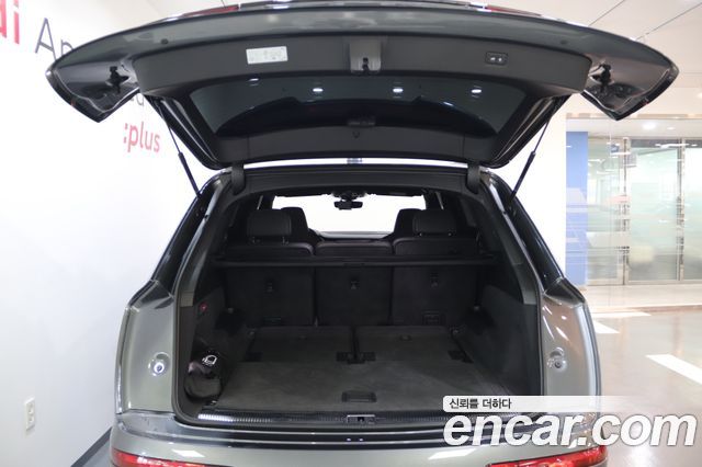 Audi Q7 (4M) 55 TFSI Quattro Premium 2025 — фото 15