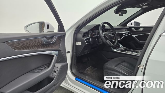 Audi A6 (C8) 45 TFSI Quattro Premium 2021 — фото 10