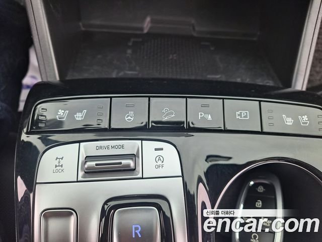 Hyundai Tucson (NX4) Gasoline 1.6 Turbo 4WD Inspiration 2022 — фото 8
