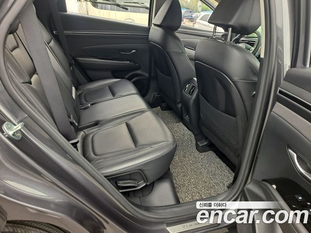 Hyundai Tucson (NX4) Gasoline 1.6 Turbo 4WD Inspiration 2022 — фото 19