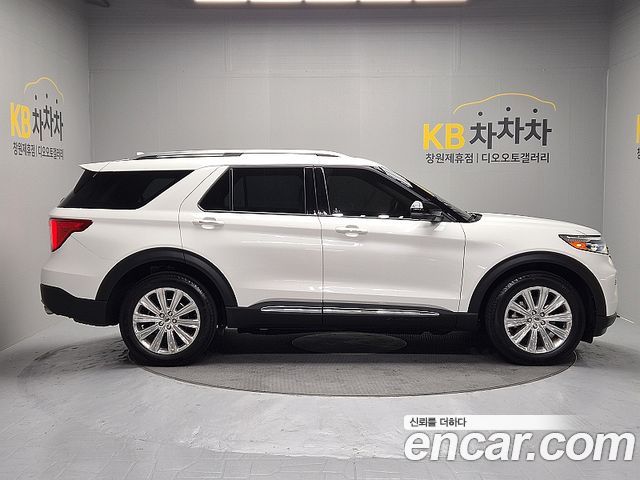 Ford Explorer (VI) 2.3 LimIted 4WD 2022 — фото 7