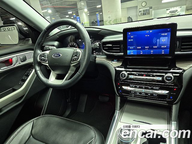 Ford Explorer (VI) 2.3 LimIted 4WD 2022 — фото 10