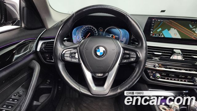 BMW 5 Series (G30) 520i Luxury 2018 — фото 12