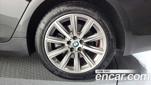BMW 5 Series (G30) 520i Luxury 2018 — фото 21