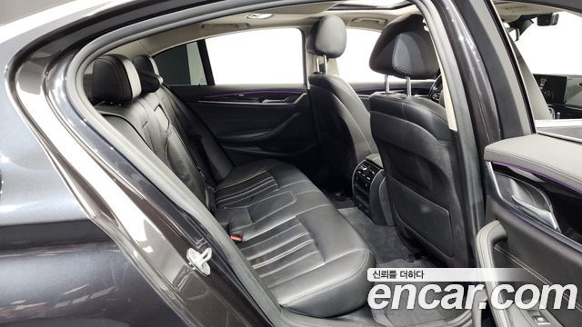 BMW 5 Series (G30) 520i Luxury 2018 — фото 26