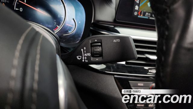 BMW 5 Series (G30) 520i Luxury 2018 — фото 27