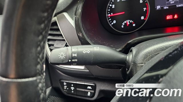 Kia Seltos Gasoline 1.6 Turbo 2WD Prestige 2022 — фото 16