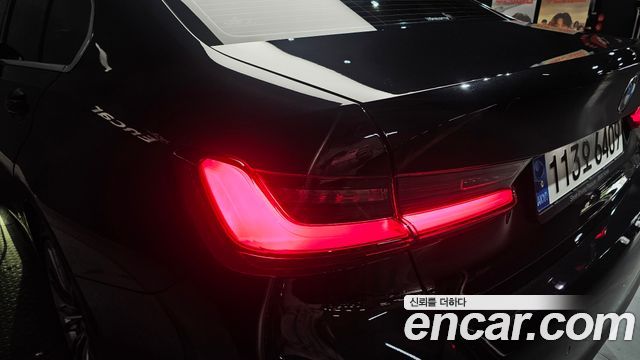 BMW 3 Series (G20) 320i Luxury 2022 — фото 23