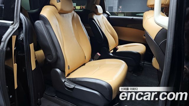 Kia Carnival (IV) Diesel 9-Seater Noblesse 2021 — фото 11