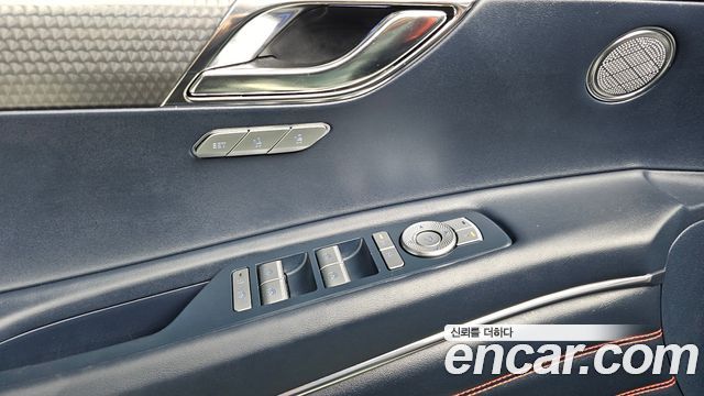 Genesis GV80 Coupe 2.5T Gasoline AWD 2025 — фото 27