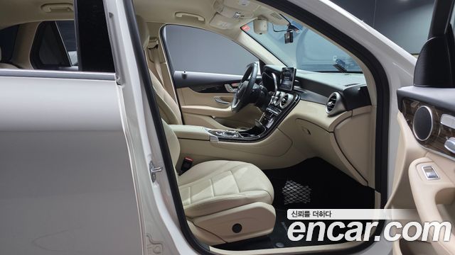 Mercedes-Benz GLC-Class (X253) GLC300 2019 — фото 15