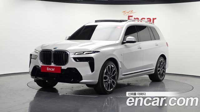 BMW X7 (G07) xDrive 40d M Sport 6STR 2024 — фото 1