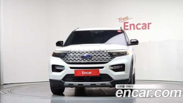 Ford Explorer (VI) 3.3 Hybrid 2022 — фото 3