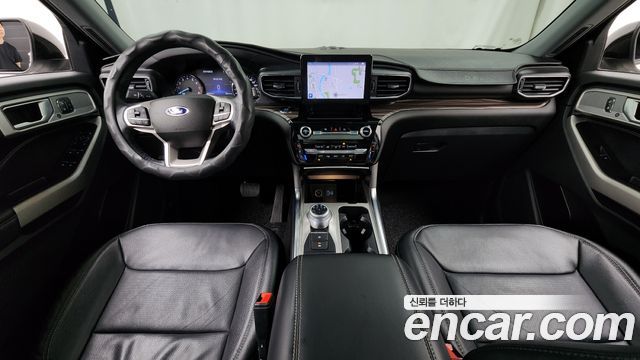 Ford Explorer (VI) 3.3 Hybrid 2022 — фото 7