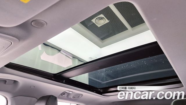 Ford Explorer (VI) 3.3 Hybrid 2022 — фото 18