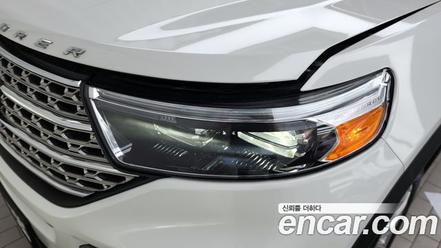 Ford Explorer (VI) 3.3 Hybrid 2022 — фото 22