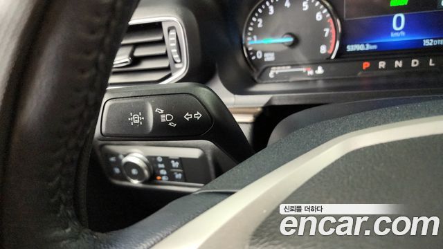 Ford Explorer (VI) 3.3 Hybrid 2022 — фото 28
