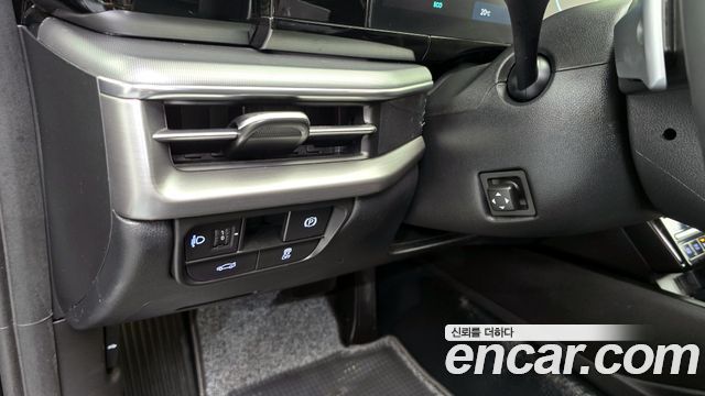Hyundai Grandeur (GN7) 3.5 LPG 2WD (Taxi) Deluxe 2024 — фото 19