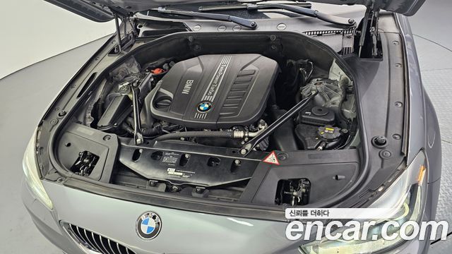 BMW 5 Series GT (F07) GT 30d xDrive 2016 — фото 6