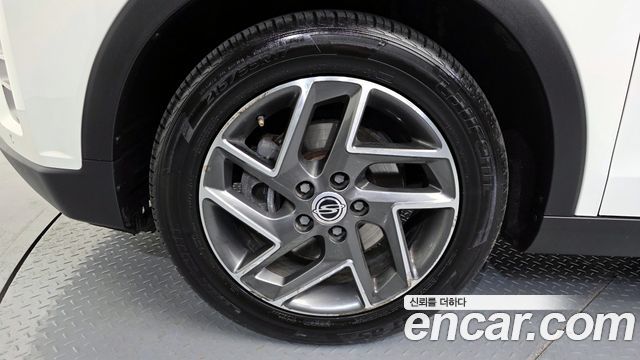 KG Mobility (SsangYong) Very New Tivoli Gasoline 1.5 2WD V3 2022 — фото 5