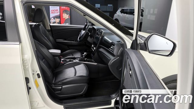 KG Mobility (SsangYong) Very New Tivoli Gasoline 1.5 2WD V3 2022 — фото 26