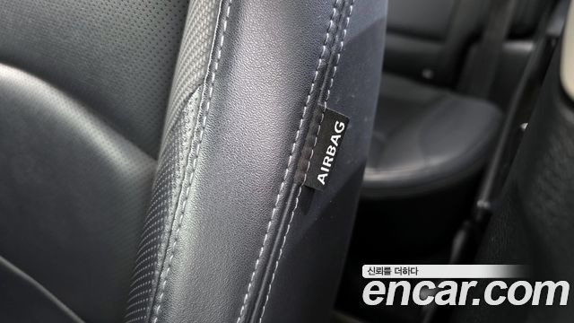KG Mobility (SsangYong) Very New Tivoli Gasoline 1.5 2WD V3 2022 — фото 31