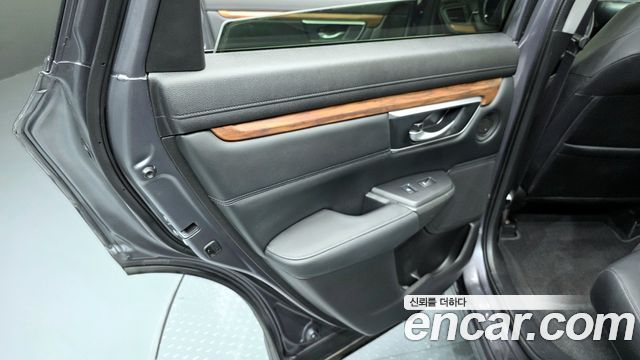 Honda CR-V (V) 1.5 EX-L 2WD 2021 — фото 25