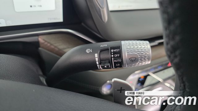 Genesis G90 (RS4) Gasoline 3.5 Turbo e-S/C AWD 2023 — фото 16