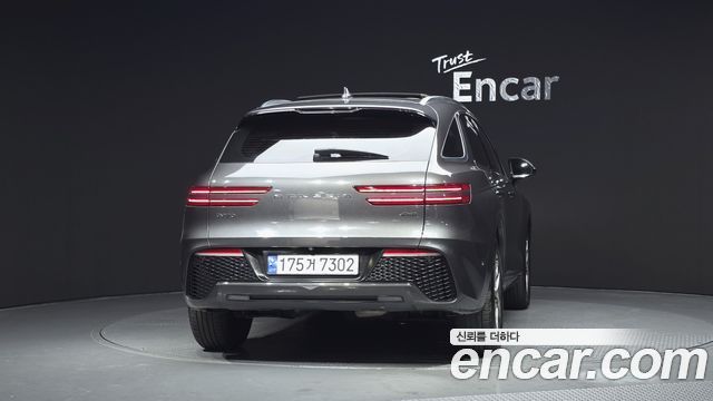 Genesis GV70 2.2 Diesel AWD 2023 — фото 4