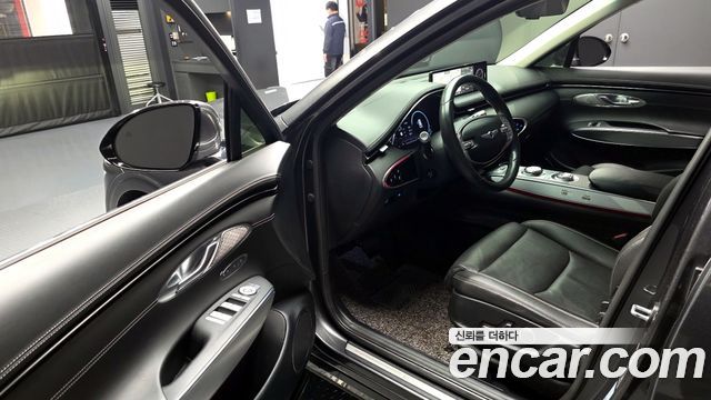 Genesis GV70 2.2 Diesel AWD 2023 — фото 10